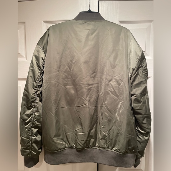 GAP/ Men’s Large Olive Bomber Jacket - Picture 6 of 8